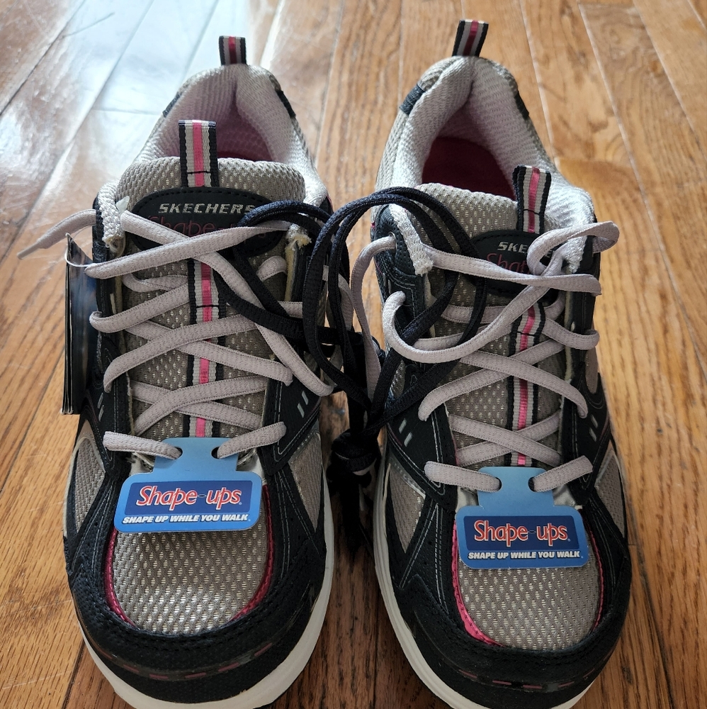 👟 Skechers Shape-Ups Womens Lace Up Sneakers 👟